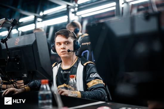 更强对抗 更强对抗