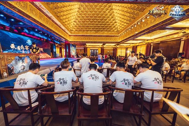 一方面带动 一方面带动