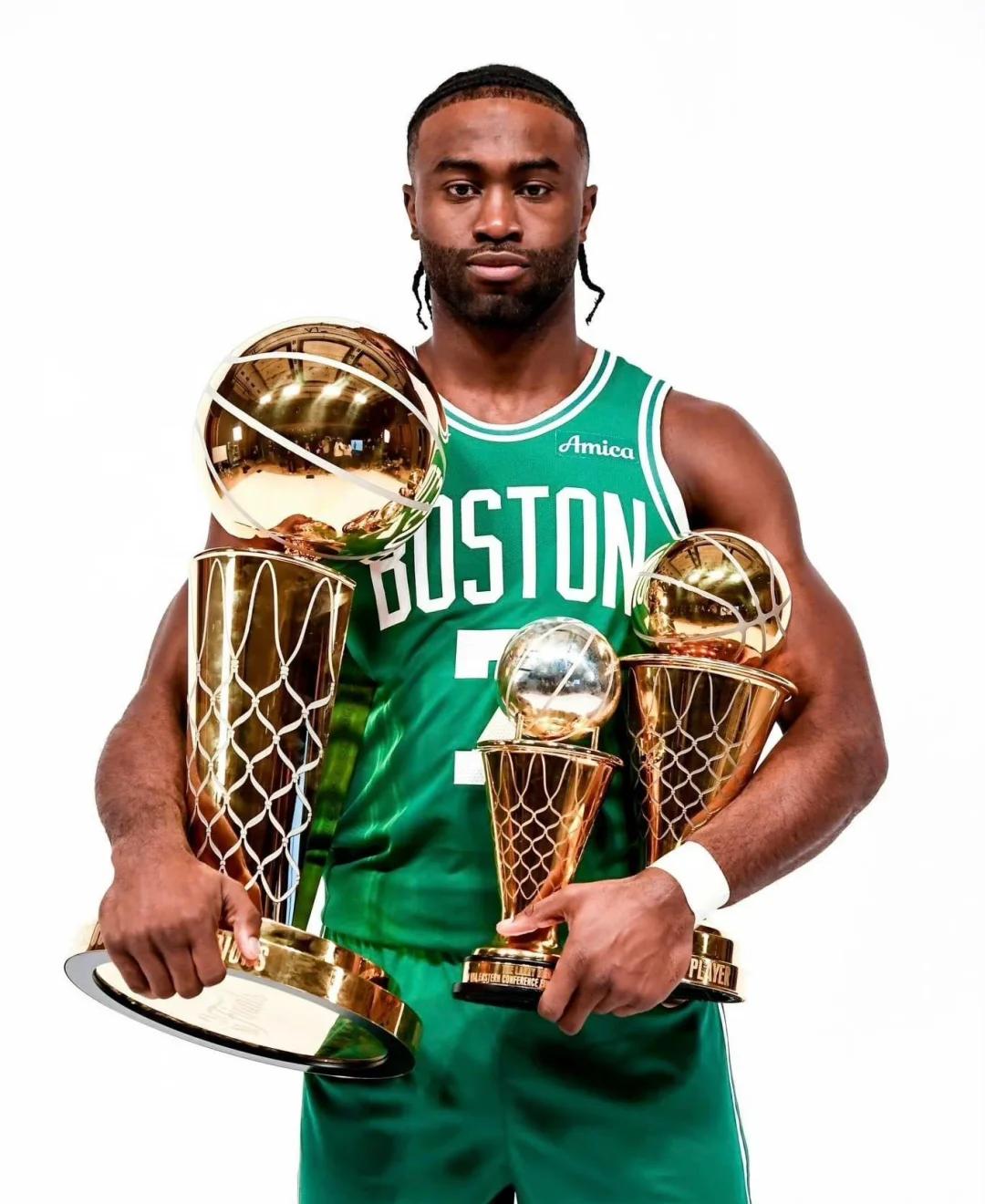 瓦尔迪的早餐和队友不一样，主教练：文化不同，需求也不同